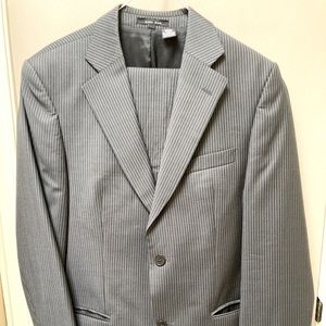 Zara Pin-stripped 100% Wool Suit (M/36)